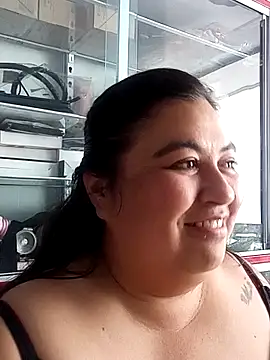 curvy diva  online show from November 15, 3:46 pm