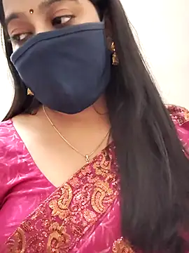 saritha29 online show from April 5, 5:23 pm