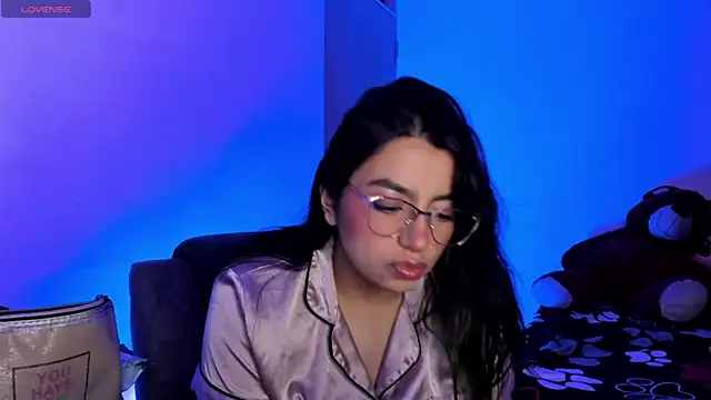 sammy bunny1 online show from April 16, 4:35 am