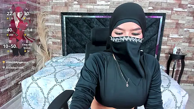 Amal Bakir online show from September 18, 6:39 pm