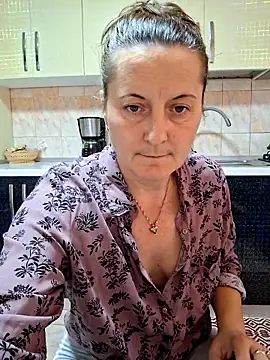 Fluturas2 online show from November 12, 7:06 am