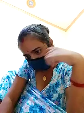 malteejat online show from October 3, 3:39 pm