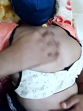 malteejat online show from September 11, 11:49 pm