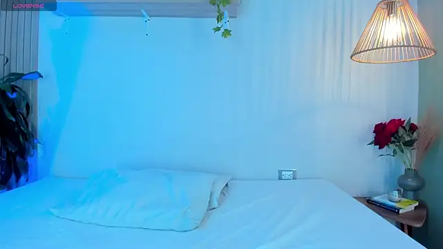 Cristalfoxy  online show from November 12, 7:34 pm