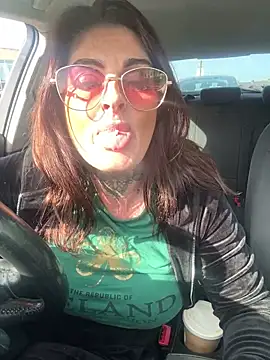 IrishmilfAnna online show from April 19, 8:58 am