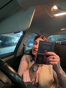 IrishmilfAnna online show from April 14, 12:05 pm