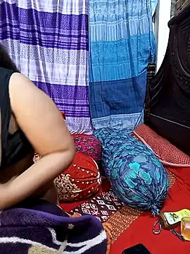 Tanisha-Chy online show from February 8, 6:33 pm