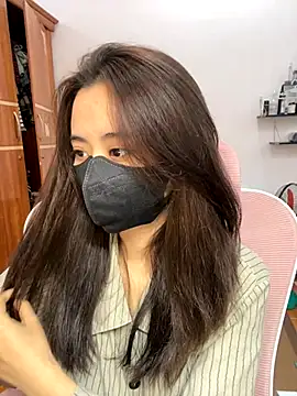 Mochi21 online show from November 27, 3:31 am