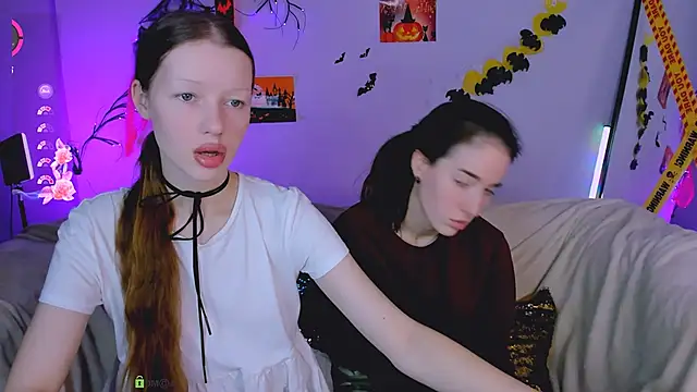 khloebeauty online show from October 29, 8:22 pm