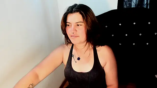 lizz greys online show from October 24, 7:10 pm