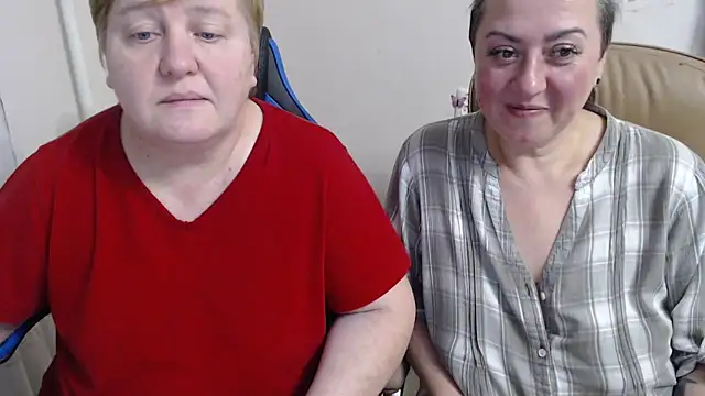 Bertie Adeline online show from October 28, 6:57 pm