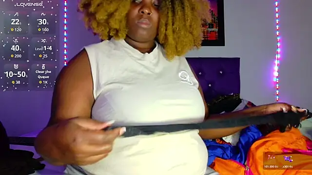 ebony NeighborMoans online show from February 12, 3:08 am