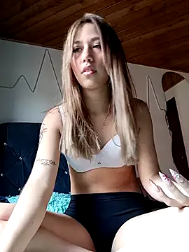Snapshot of Anto_torres chatting on September 30, 7:30 pm Anto torres online show from September 30, 7:30 pm