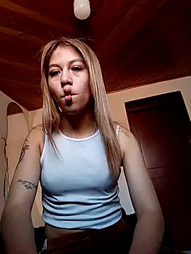 Snapshot of Anto_torres chatting on September 11, 7:36 pm Anto torres online show from September 11, 7:36 pm