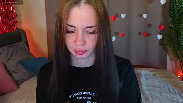 Jennie Hunter online show from February 7, 9:35 am