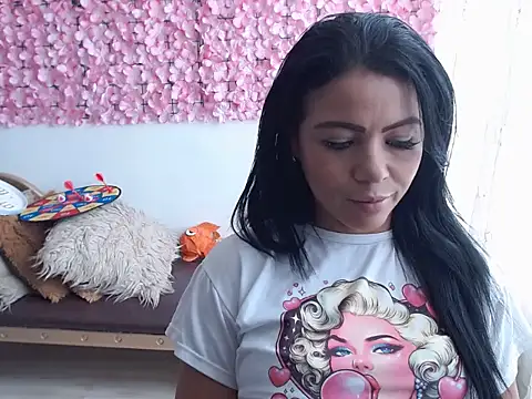 estrellahot01 online show from September 14, 2:59 pm