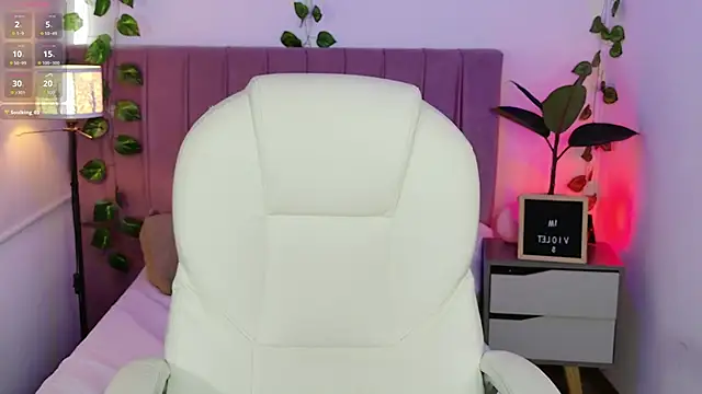 VioletBlacke  online show from October 15, 3:25 pm