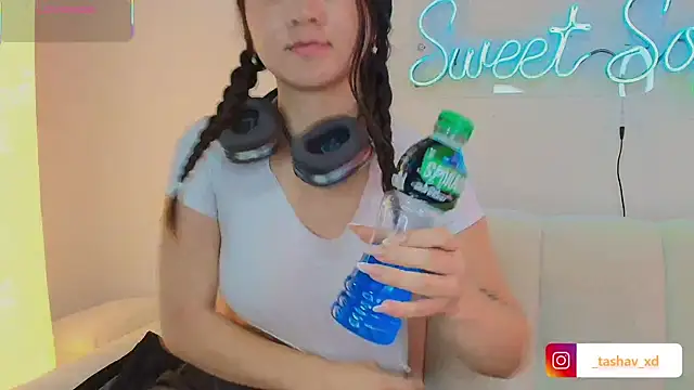 sofi sweet 7 online show from November 18, 2:29 pm