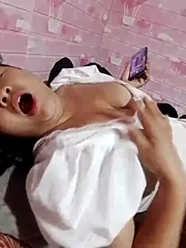 girl-babi online show from May 15, 11:51 pm