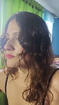 Snapshot of lindasyt chatting on October 21, 3:16 pm lindasyt online show from October 21, 3:16 pm