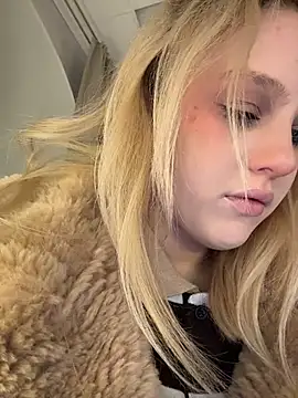 CaitlinSugar online show from February 9, 4:15 am