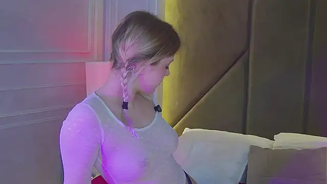 CaitlinSugar online show from March 2, 5:08 am