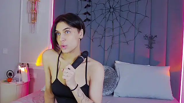 VioletAsh online show from November 1, 4:27 am