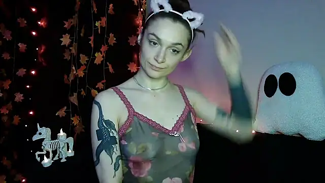 Snapshot of __Leyla__ chatting on October 20, 8:56 pm Leyla online show from October 20, 8:56 pm