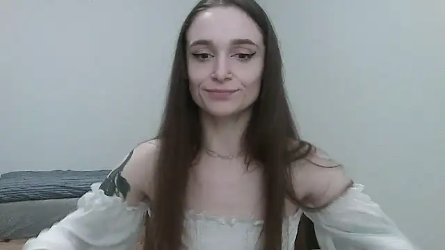   Leyla   online show from November 14, 6:08 pm