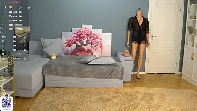 KissieKat online show from September 24, 7:18 am