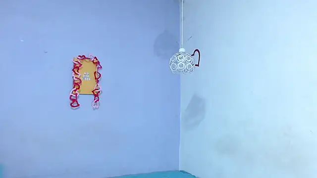 onixandghosty1 online show from December 1, 7:05 pm