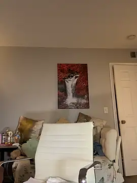 Myonlyprincess1 online show from July 21, 2:34 am