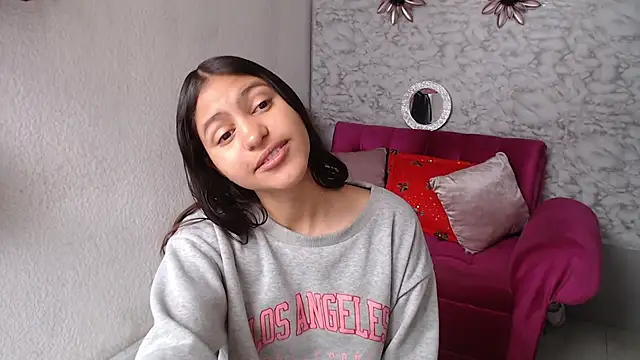 Evagirl69 online show from December 22, 6:22 pm