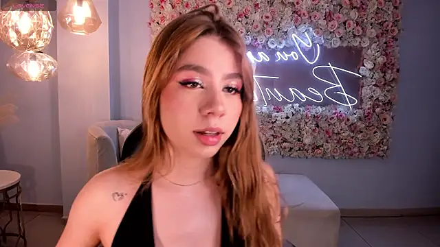 TiffannySins online show from March 26, 3:30 am