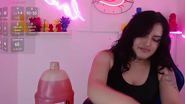 sari belle online show from February 1, 7:45 pm