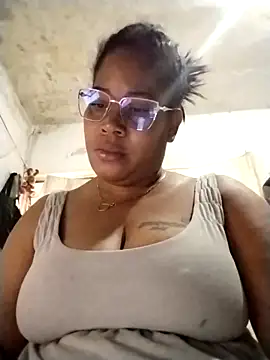 Big ass submissive online show from October 25, 12:46 pm