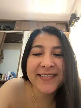 evelyn 1702 online show from May 13, 9:53 pm