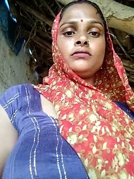 Snapshot of Sapna9685 chatting on September 23, 10:57 am Sapna9685 online show from September 23, 10:57 am