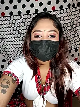 Snapshot of Horny_wife_Salu chatting on October 2, 3:39 pm Horny wife Salu online show from October 2, 3:39 pm