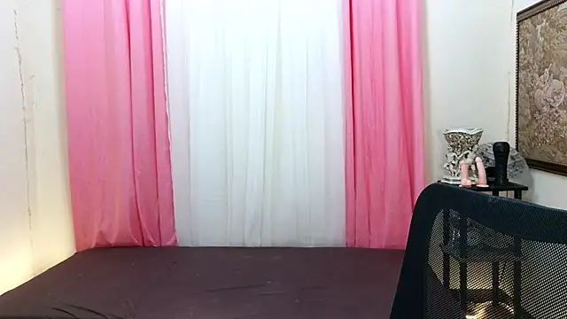 sassymimi69 online show from February 17, 12:59 pm