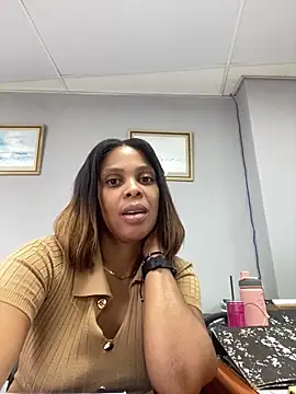 031bubbles online show from March 27, 7:10 am