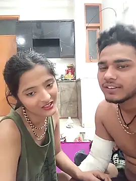 romantic couple1 online show from December 21, 1:21 am