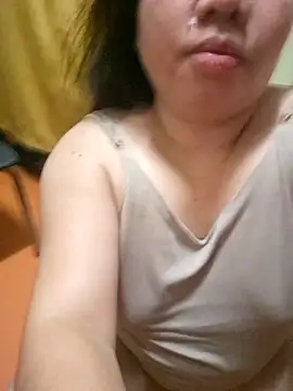 Snapshot of hotlyn45 chatting on October 20, 8:56 pm hotlyn45 online show from October 20, 8:56 pm