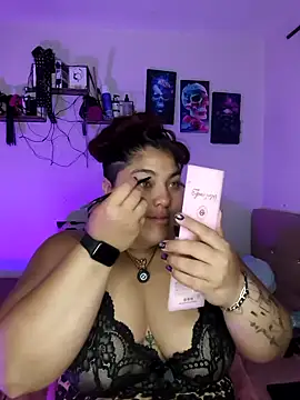 kendra lil evill online show from April 22, 10:45 am