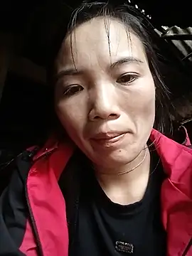 ngan-cute online show from August 1, 10:17 am