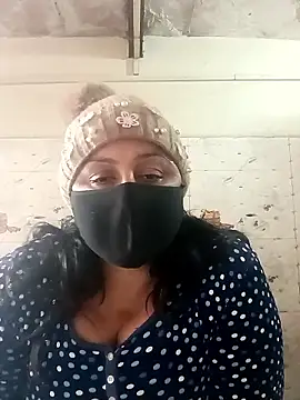 Rakhi sawant143 online show from January 13, 3:23 am