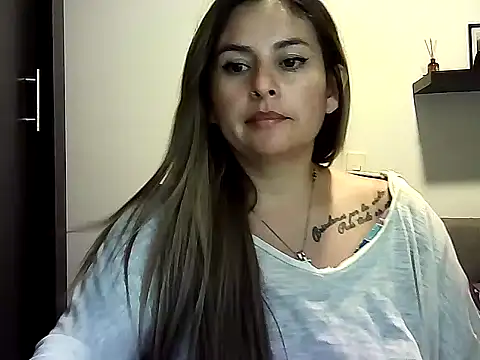 Valery  Rouse  online show from June 7, 1:23 am