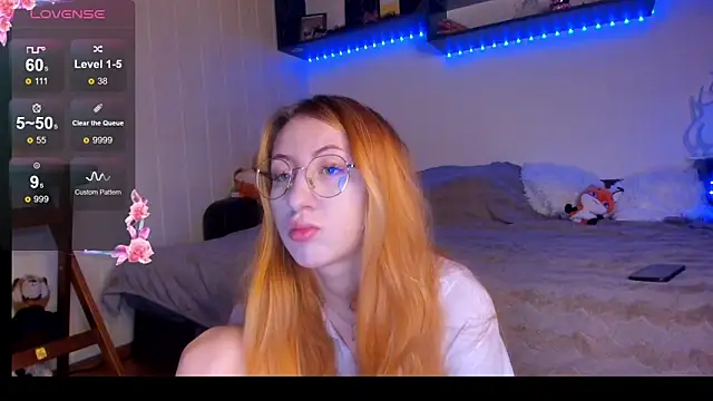 DaddysLittleSlutfox online show from December 15, 5:56 am