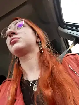 DaddysLittleSlutfox online show from March 16, 3:49 pm