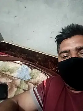 Manjit009 online show from December 3, 6:10 pm